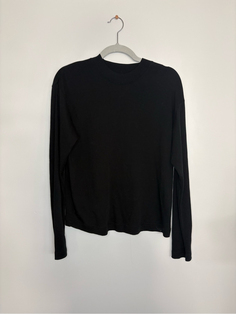 Vince Black Long-Sleeve Crewneck Shirt